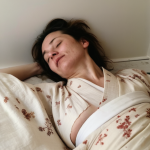 coquine et coquine : Camille cherche un homme pour son plan cul