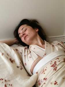 coquine et coquine : Camille cherche un homme pour son plan cul